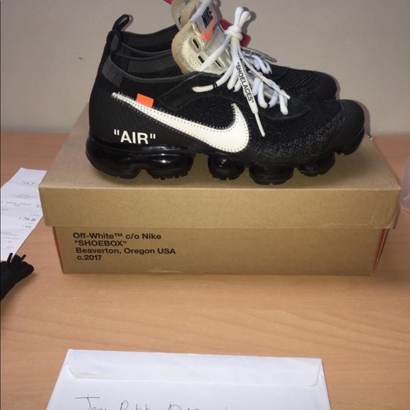 Nike offwhite vapormax main image 4
